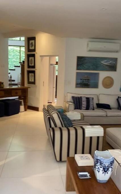 Casa Deliciosa Em Condo C/ Piscina Frente Ao Mar São Sebastião Exterior foto